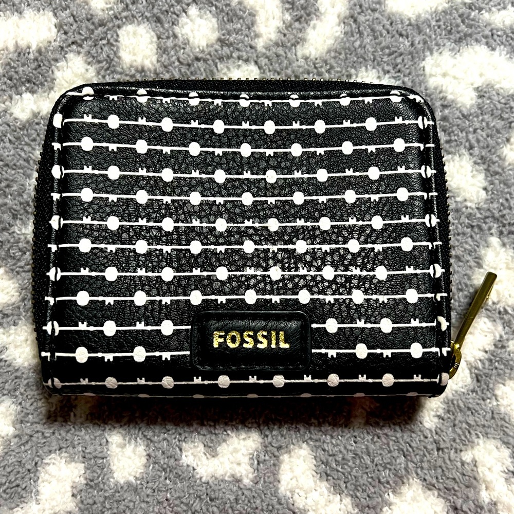 Fossil wallet